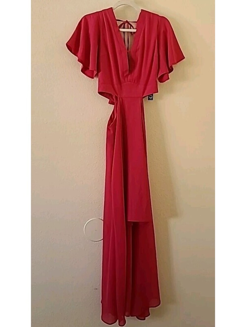 XOXO Junior's Cut Out Maxi Dress Size S Flutter Sleeves 2-Tier Raspberry NEW NWT